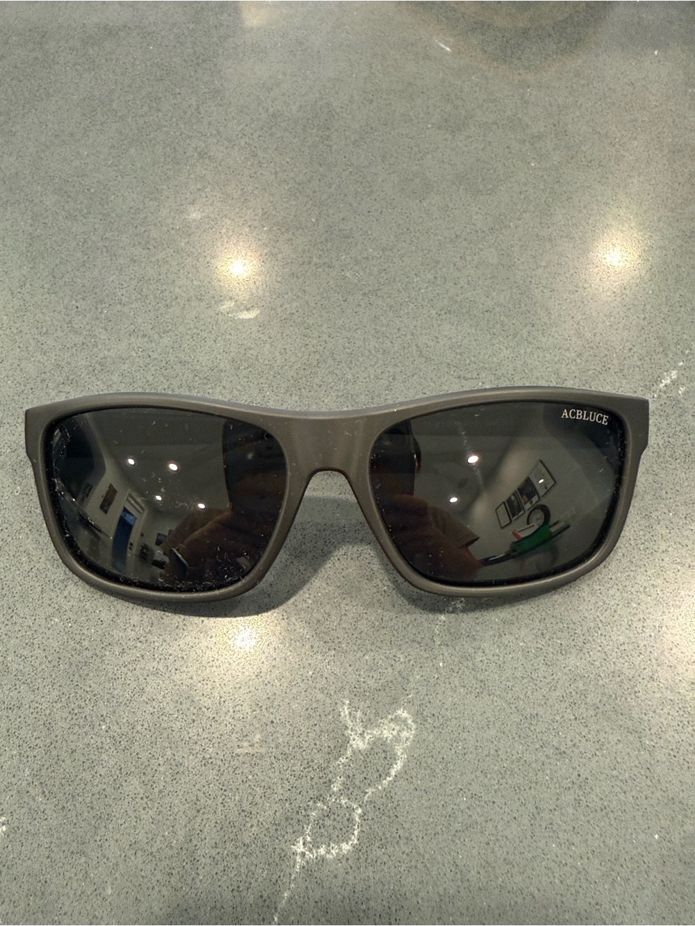 ACBLUCE Kids Polarized Sunglasses Gray with Case & Strap